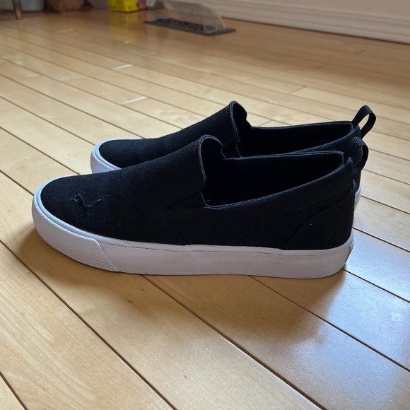 PUMA SOFTFOAM SNEAKERS - Picture 1 of 6